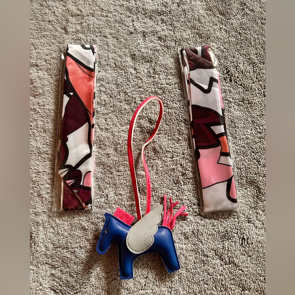 Twilly with Bag Charm🎉